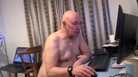 mature online show from February 26, 6:58 am