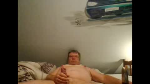 Snapshot of herry140 chatting on February 15, 6:44 am herry140 online show from February 15, 6:44 am