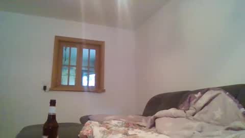 Snapshot of herry140 chatting on May 31, 4:14 pm herry140 online show from May 31, 4:14 pm