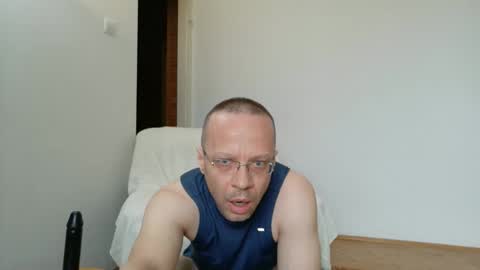 Snapshot of heterosexxxx chatting on May 16, 11:42 am heterosexxxx online show from May 16, 11:42 am