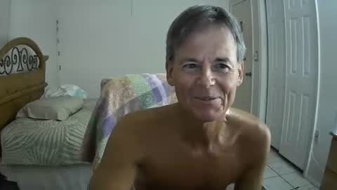 hewes1 online show from September 16, 4:13 am