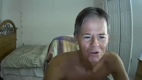 hewes1 online show from September 28, 5:57 am