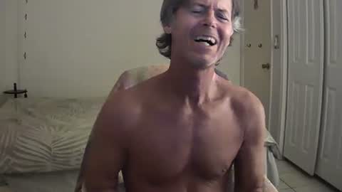 hewes1 online show from March 29, 8:25 am