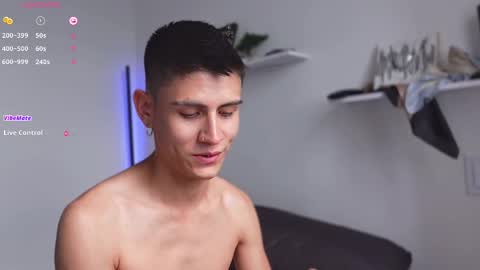 hey_cesard online show from February 22, 9:04 pm