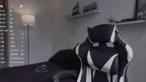 hey_cesard online show from September 12, 2:06 pm