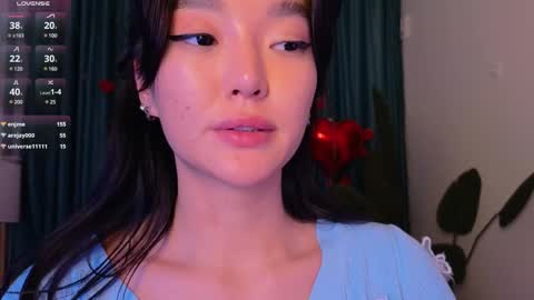 Audrey online show from February 17, 7:42 pm