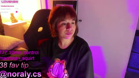 Noraly  online show from October 16, 4:24 am