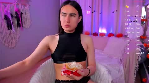 heyalena online show from October 19, 7:20 am