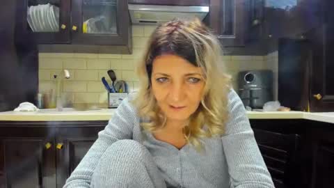 Snapshot of heyheygrey chatting on January 30, 4:55 pm Heyheygrey online show from January 30, 4:55 pm