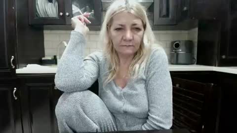 Heyheygrey online show from February 5, 6:12 pm