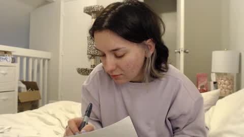 Snapshot of heyitspiper chatting on February 18, 3:10 pm Piper online show from February 18, 3:10 pm