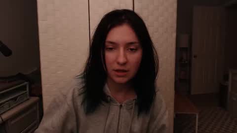 Piper online show from November 24, 3:39 am