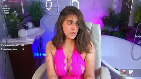 heykittenn online show from May 22, 1:17 pm