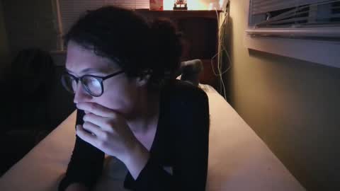 Snapshot of heythereada chatting on December 29, 7:50 am Ada Sophie online show from December 29, 7:50 am