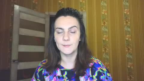 Snapshot of heyy_baddie chatting on June 3, 9:42 pm Heyy baddie online show from June 3, 9:42 pm