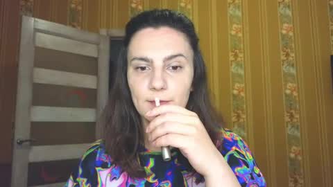 Snapshot of heyy_baddie chatting on June 7, 6:06 am Heyy baddie online show from June 7, 6:06 am