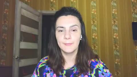 Snapshot of heyy_baddie chatting on June 21, 6:32 pm Heyy baddie online show from June 21, 6:32 pm