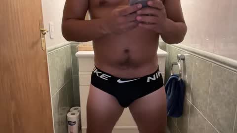 Snapshot of hhernan1 chatting on January 16, 5:32 am hhernan1 online show from January 16, 5:32 am