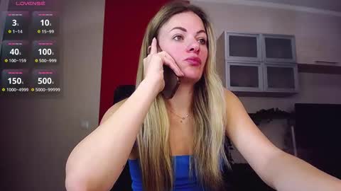 Lina online show from October 24, 9:06 am