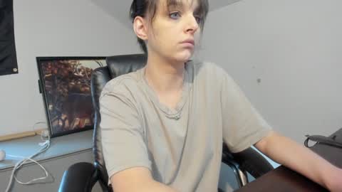 Paige online show from September 11, 1:11 pm