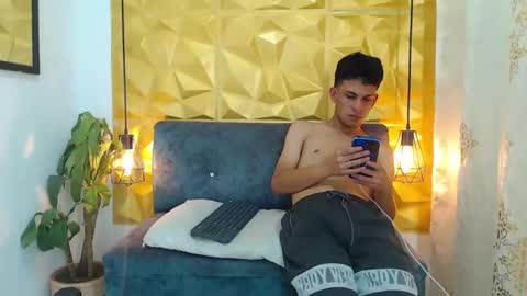 HIDAN online show from March 8, 5:38 am