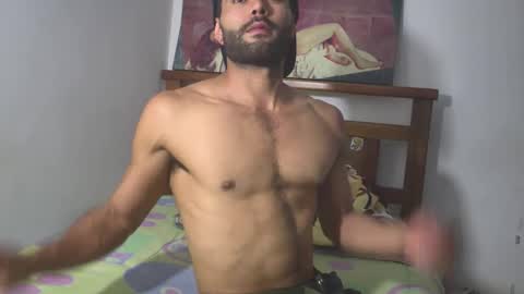 hideonbush online show from December 16, 2:38 am