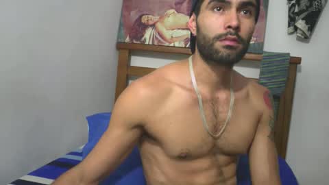 hideonbush online show from February 9, 3:38 pm