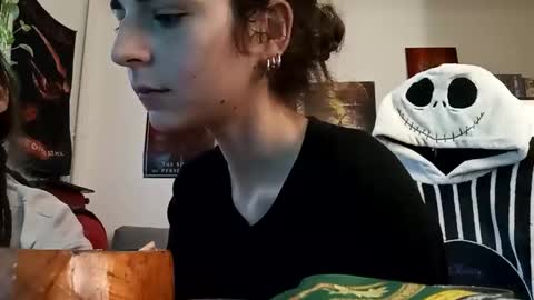 Snapshot of highandhell chatting on February 10, 2:21 pm Highandhell online show from February 10, 2:21 pm