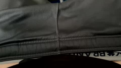 Snapshot of higheguy chatting on February 25, 7:01 pm higheguy online show from February 25, 7:01 pm