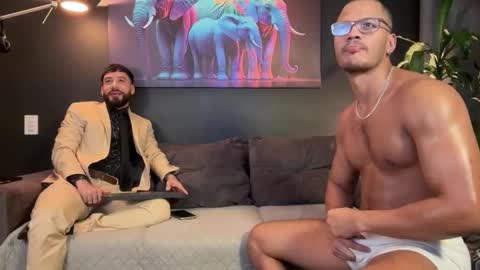 Terry and E online show from September 15, 1:27 am