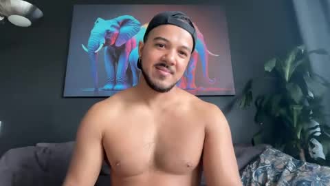 Snapshot of highlatin_guys chatting on May 14, 2:02 pm Terry and E online show from May 14, 2:02 pm