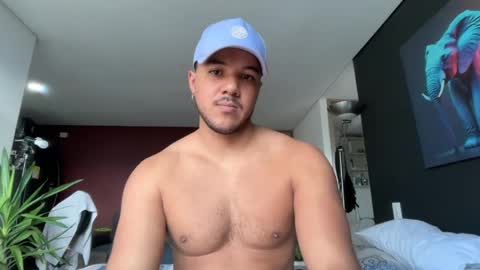 Snapshot of highlatin_guys chatting on June 2, 11:34 am Terry and E online show from June 2, 11:34 am