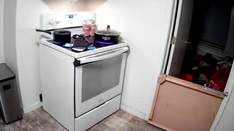 Highnesscali37 online show from December 31, 4:27 am