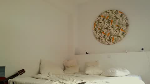 highnightz online show from October 2, 11:28 am