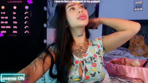 LUNA new account  FOLLOW ME online show from January 19, 10:49 pm