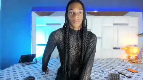 Snapshot of hilaryguzman chatting on January 15, 1:48 pm hilaryguzman online show from January 15, 1:48 pm