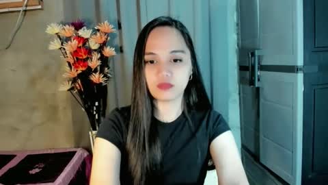 hilarymolly online show from February 23, 4:15 pm