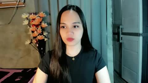 hilarymolly online show from March 9, 2:15 am