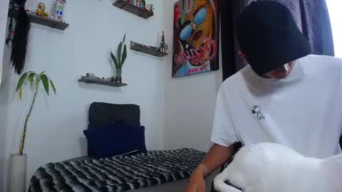 Snapshot of hill_and_jack chatting on November 23, 12:27 pm Hill and Jack online show from November 23, 12:27 pm