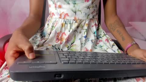  Hillary  online show from January 31, 4:03 am