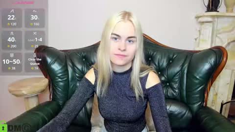 hilleva online show from September 12, 7:47 pm