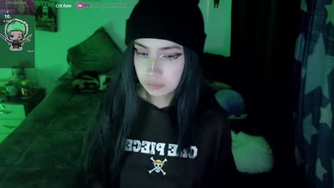 Inori Independent model online show from February 13, 8:59 am