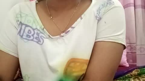 himuhimu22 online show from February 25, 4:31 pm