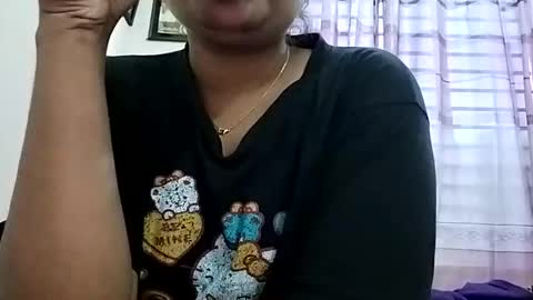 himuhimu22 online show from November 14, 10:14 am