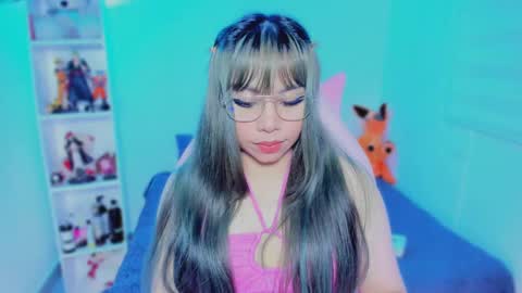 Hinata online show from March 8, 9:50 am