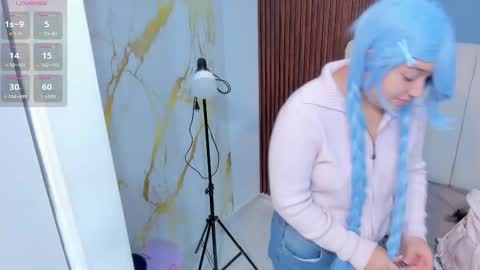 hinata_dolly online show from September 25, 8:40 am