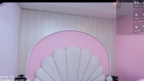 hinata_dolly online show from November 18, 11:03 am