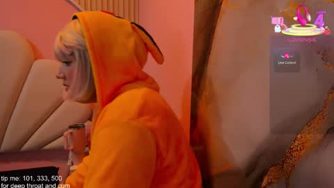 hinata_dolly online show from November 25, 11:21 am