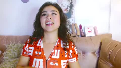 hinata lee online show from January 5, 4:14 am