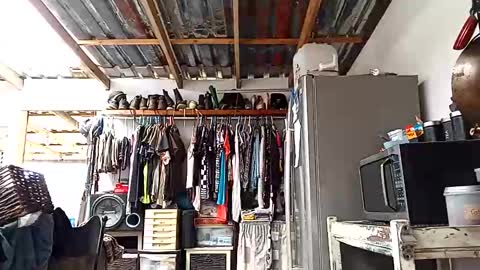 Snapshot of hippieguysa11 chatting on November 8, 9:53 am hippieguysa11 online show from November 8, 9:53 am